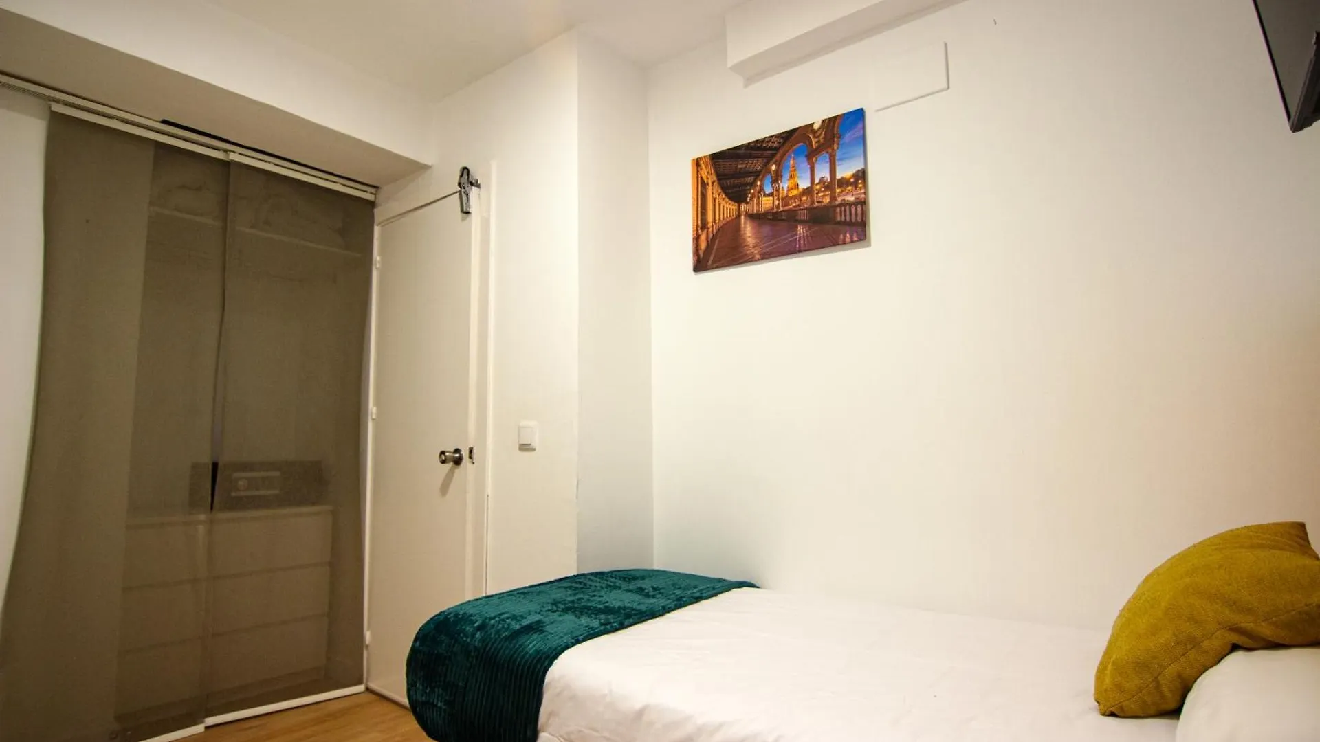 Apartamento RentalSevilla 5 dormitorios en el centro de Sevilla España