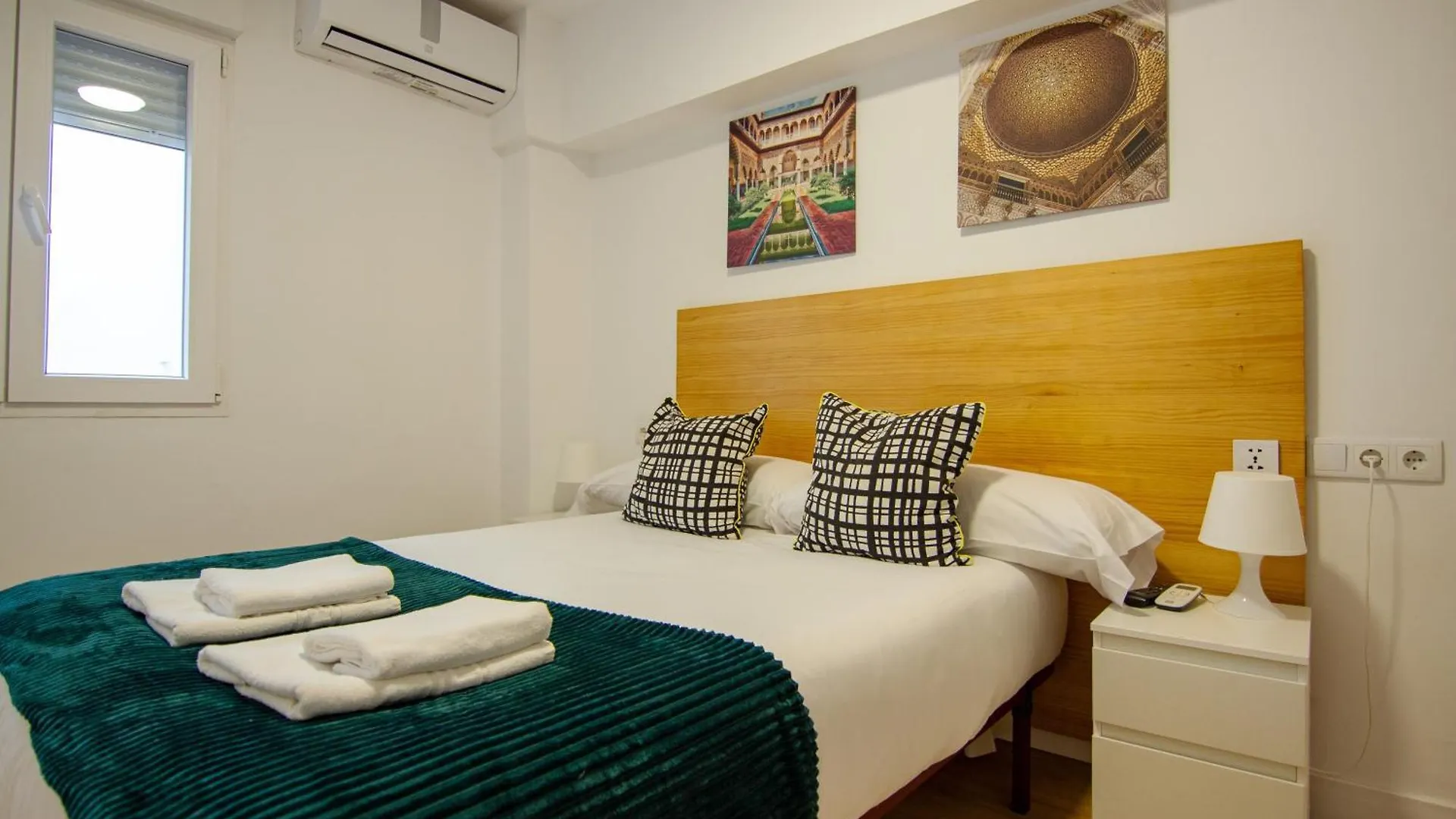 Apartamento RentalSevilla 5 dormitorios en el centro de Sevilla España
